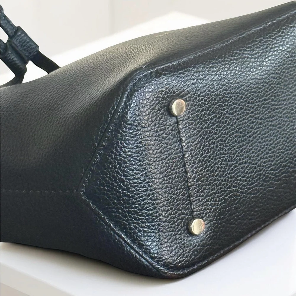 Kate Spade Mini Black Leather Bucket Top Handle Handbag! - Picture 7 of 9